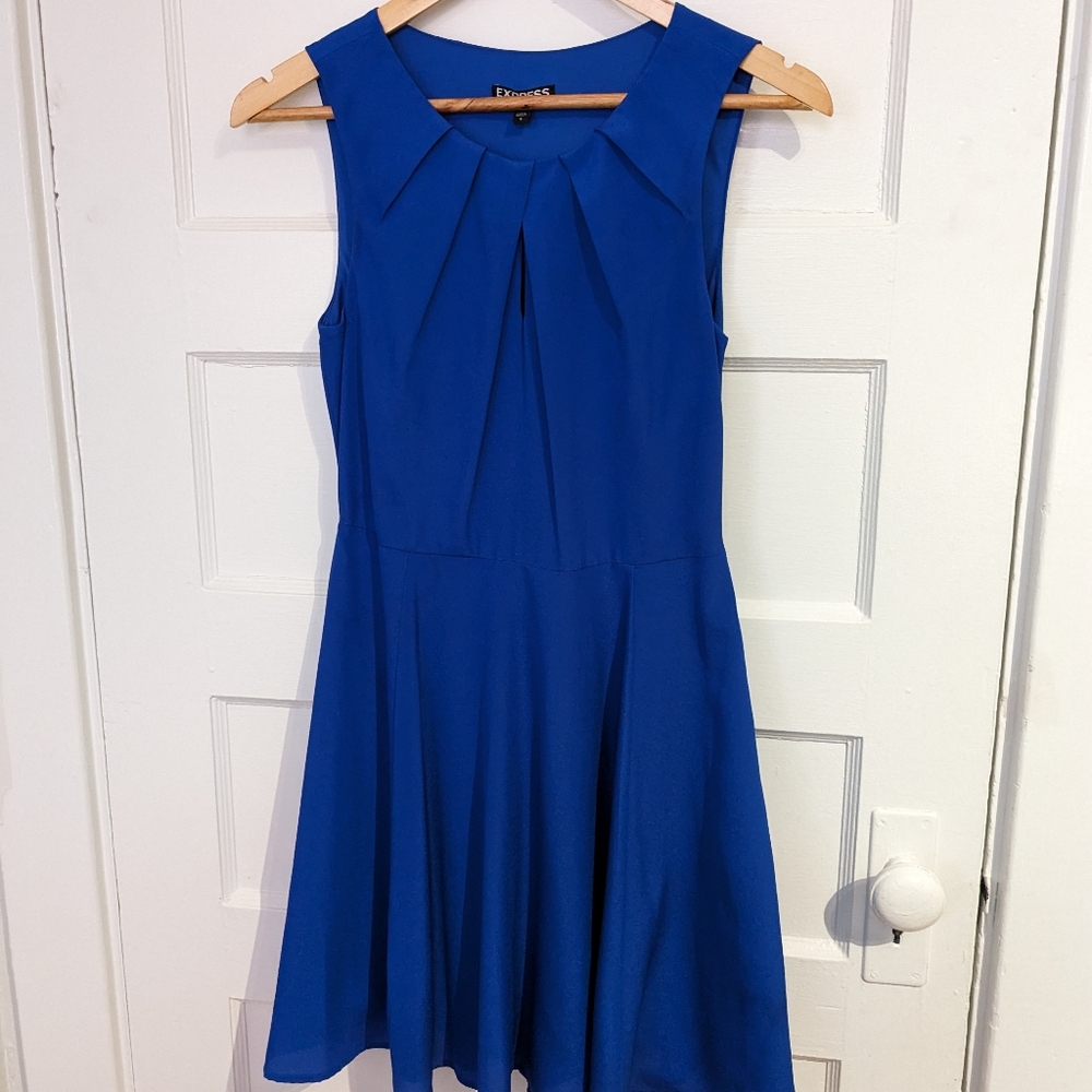 Express Keyhole Cocktail Dress